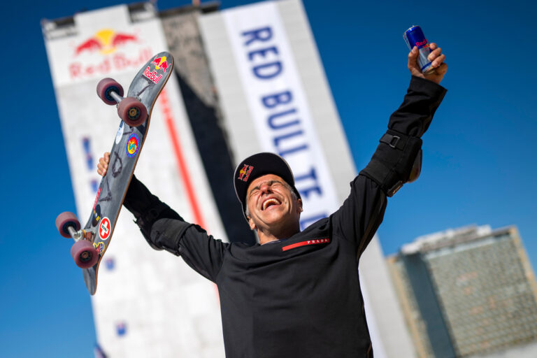 50-year-old Red Bull athlete Sandro Dias Shatters Guinness World Records with Red Bull Building Drop in Brazil